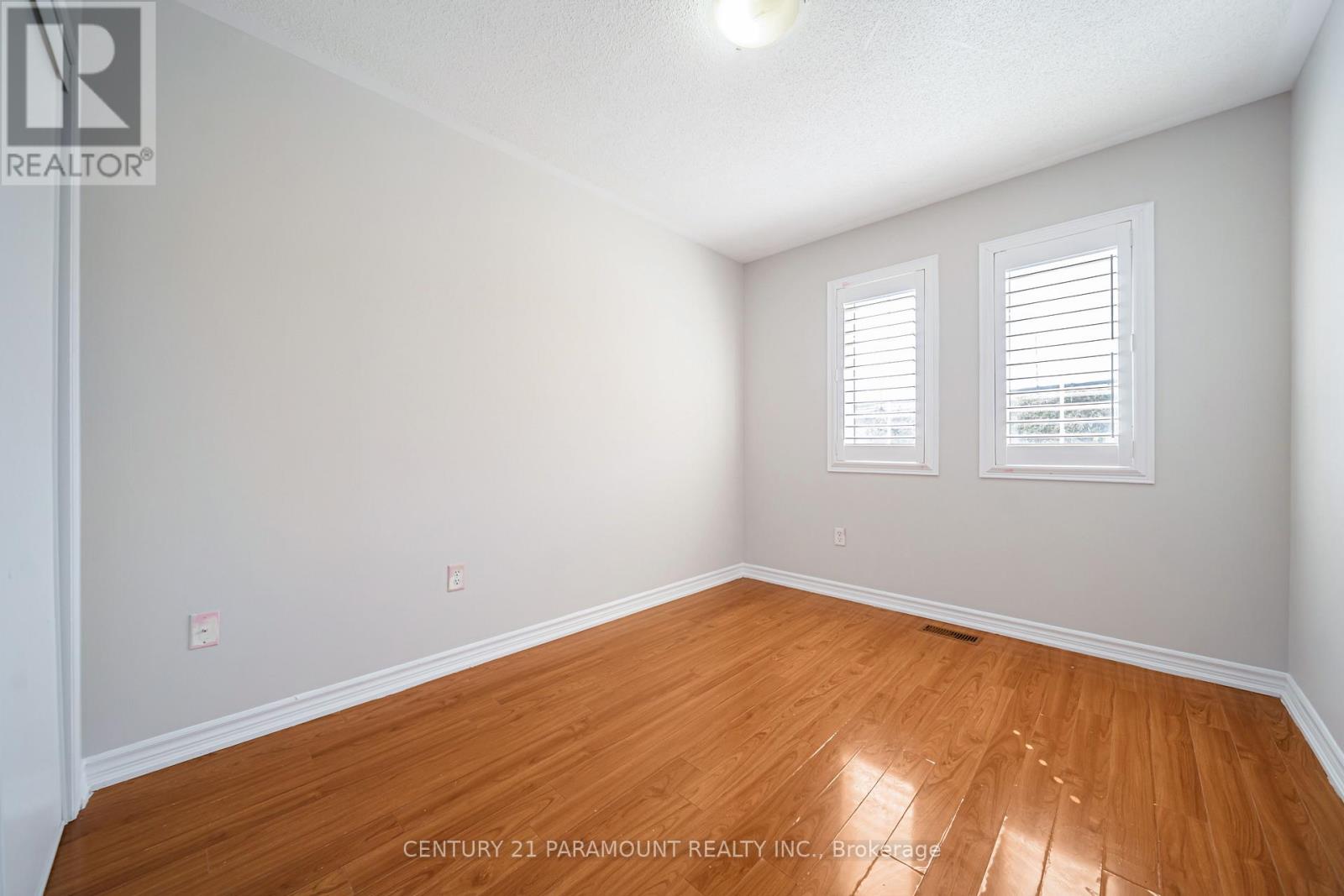 75 Crystal Glen Crescent, Brampton, Ontario  L6X 0K5 - Photo 26 - W12981530