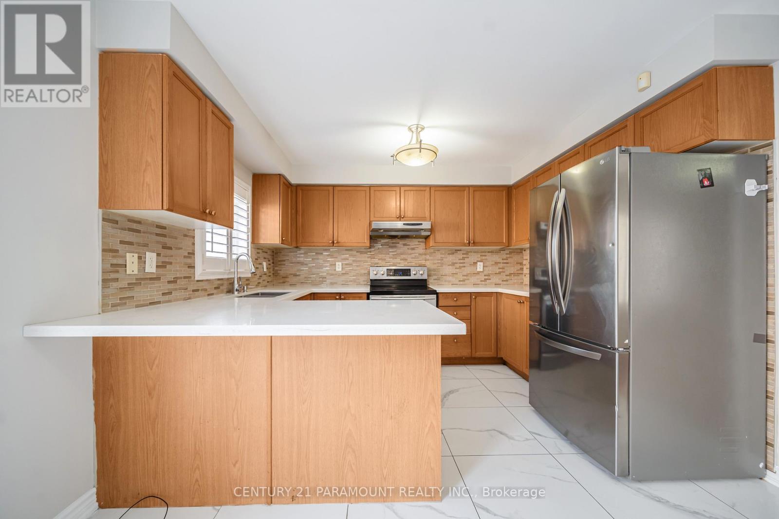 75 Crystal Glen Crescent, Brampton, Ontario  L6X 0K5 - Photo 17 - W12981530