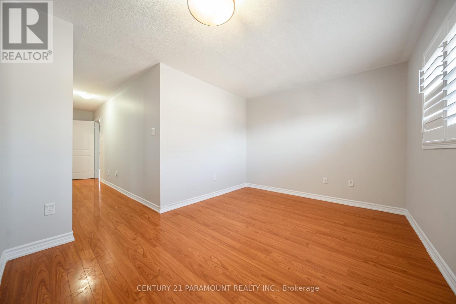 75 Crystal Glen Crescent, Brampton, Ontario  L6X 0K5 - Photo 22 - W12981530