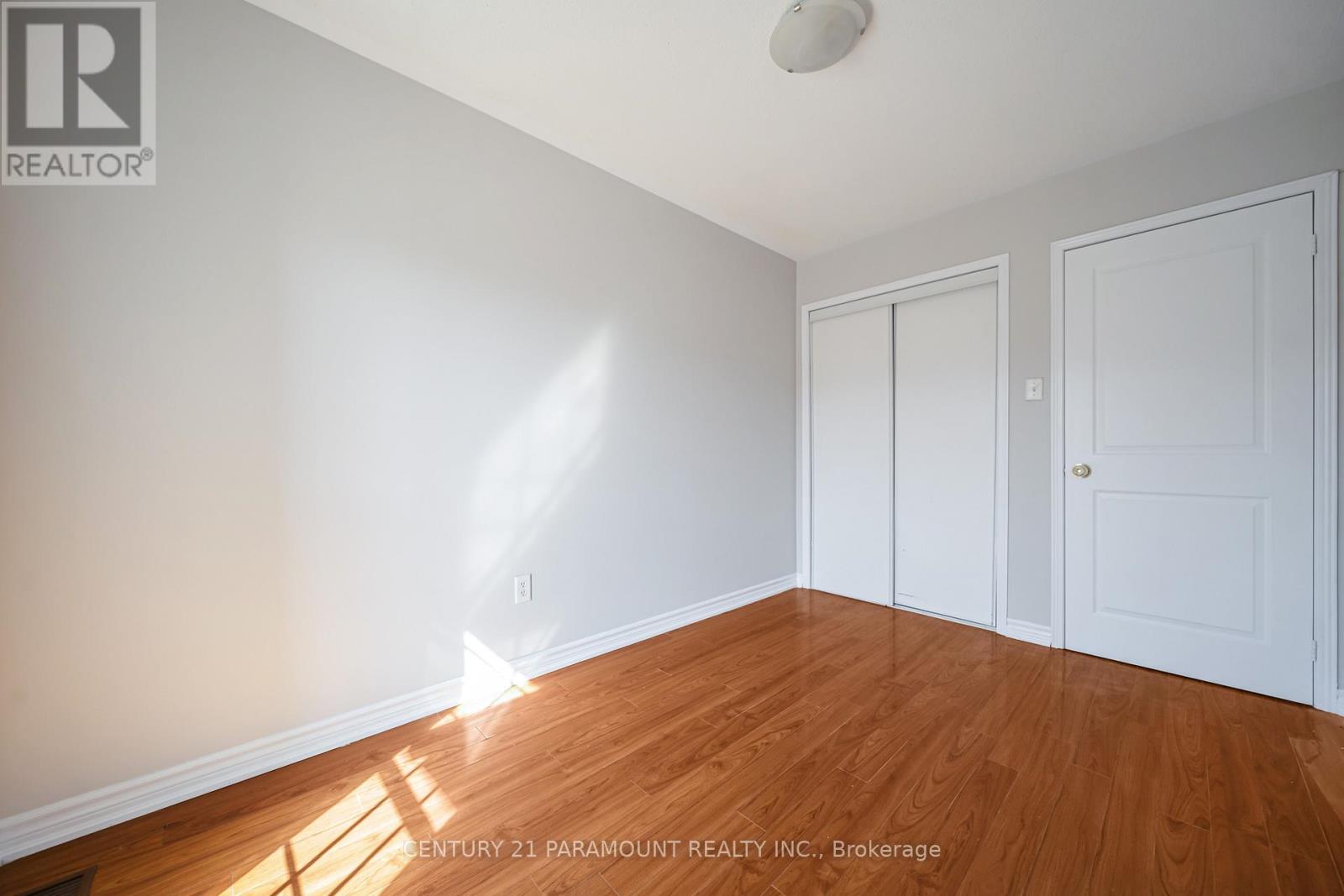 75 Crystal Glen Crescent, Brampton, Ontario  L6X 0K5 - Photo 31 - W12981530