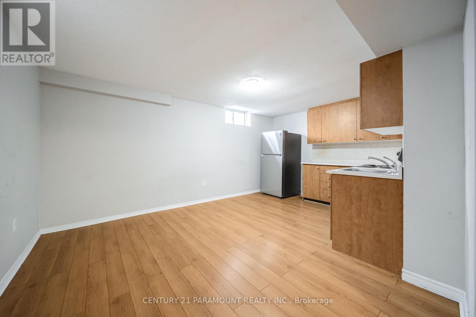 75 Crystal Glen Crescent, Brampton, Ontario  L6X 0K5 - Photo 40 - W12981530