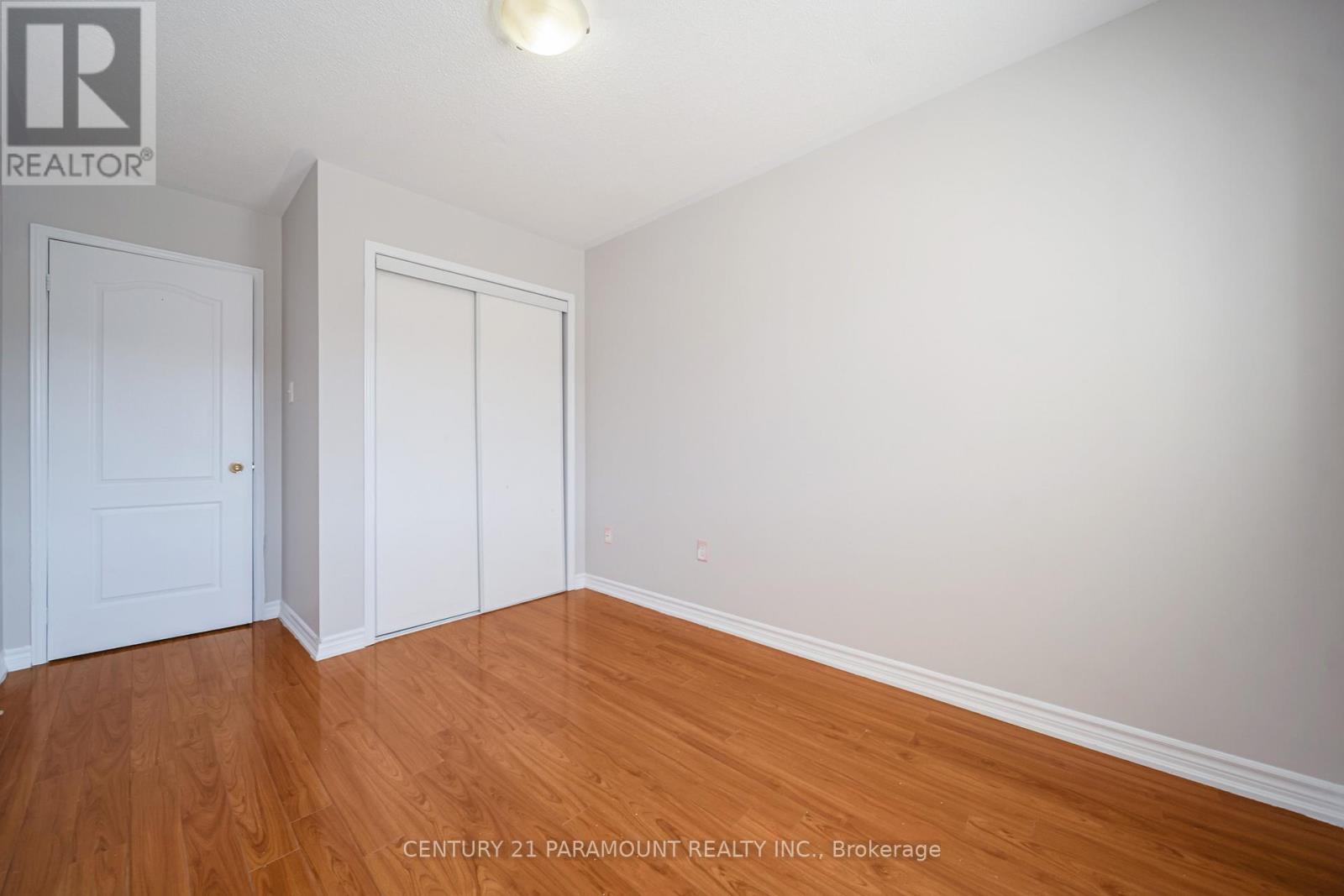 75 Crystal Glen Crescent, Brampton, Ontario  L6X 0K5 - Photo 25 - W12981530