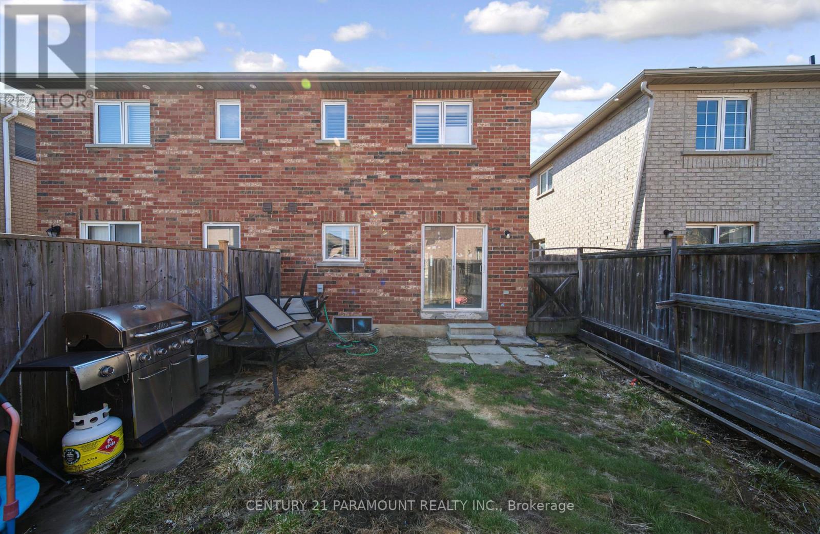 75 Crystal Glen Crescent, Brampton, Ontario  L6X 0K5 - Photo 48 - W12981530