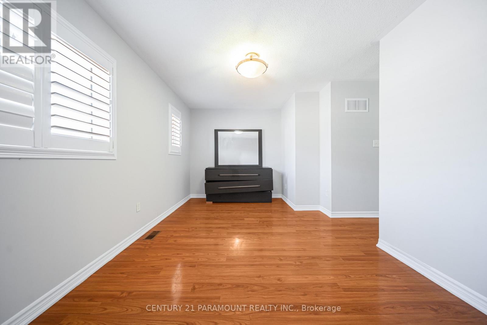 75 Crystal Glen Crescent, Brampton, Ontario  L6X 0K5 - Photo 21 - W12981530