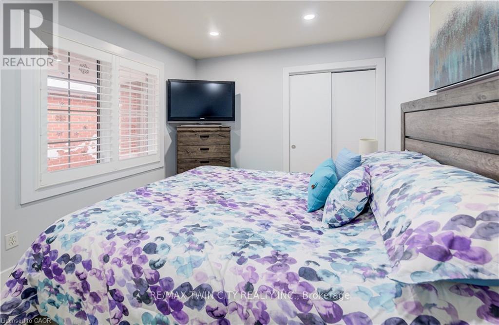 18 - 10 Isherwood Avenue, Cambridge, Ontario  N1R 8L5 - Photo 21 - X12915492