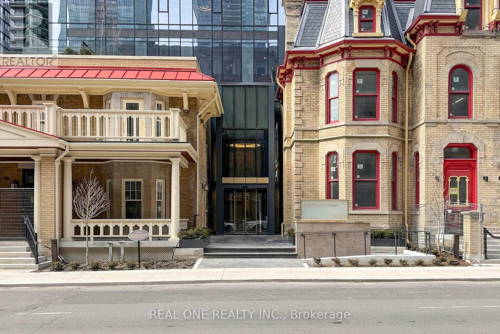 1601 - 634 Church Street, Toronto, Ontario  M4Y 2G3 - Photo 3 - C12968782