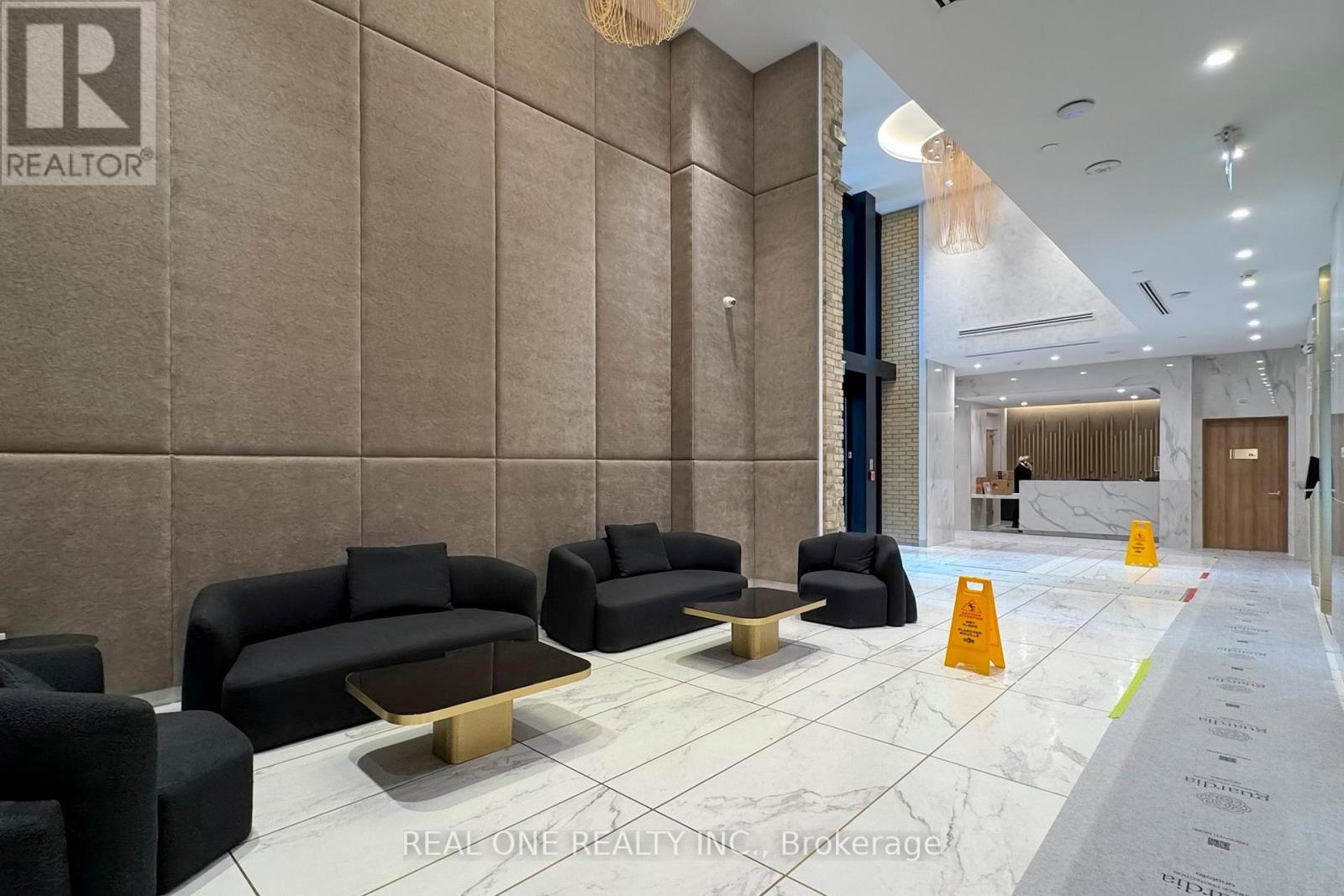 1601 - 634 Church Street, Toronto, Ontario  M4Y 2G3 - Photo 7 - C12968782