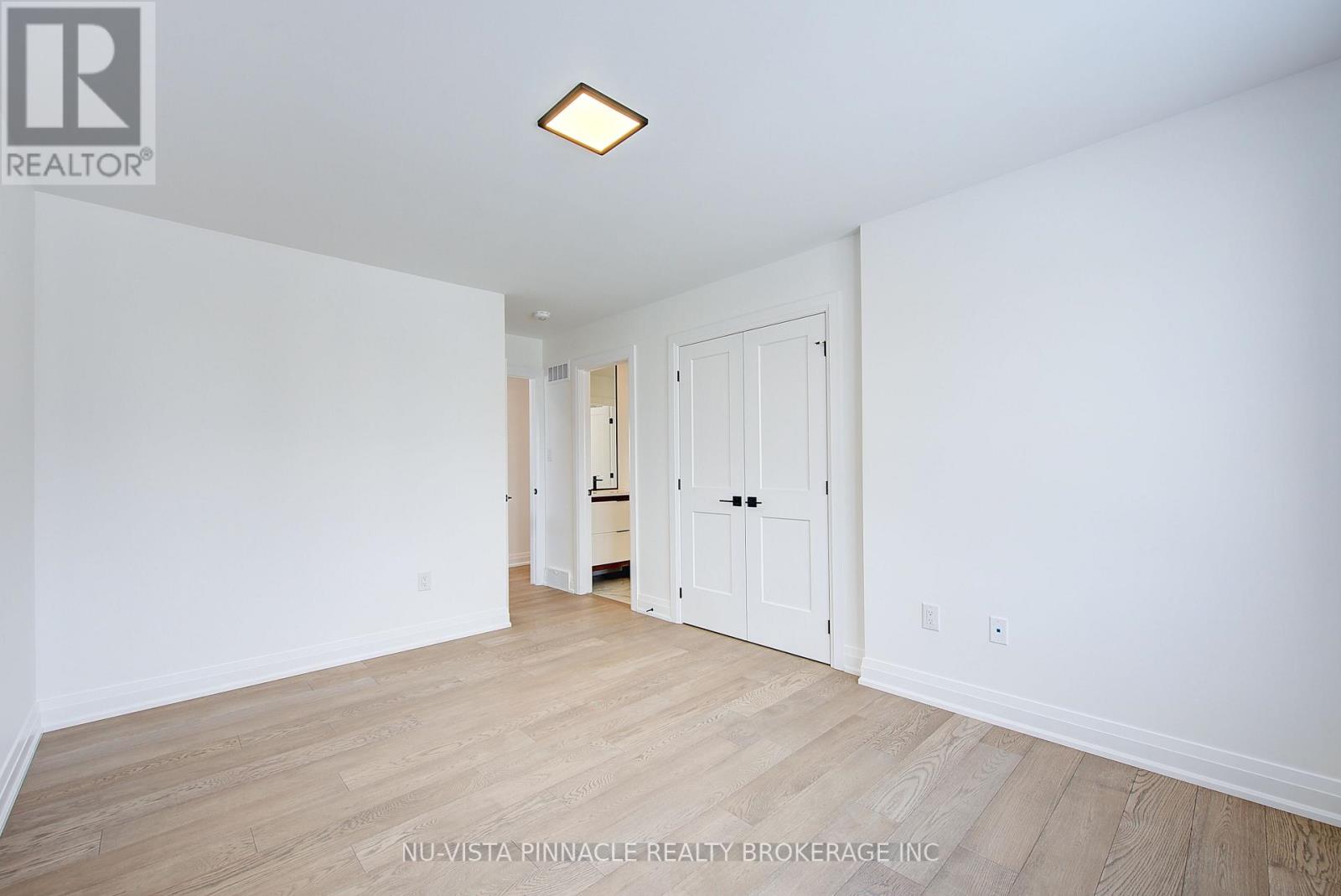 2693 Heardcreek Trail, London North, Ontario  N6G 0Z8 - Photo 32 - X12975616