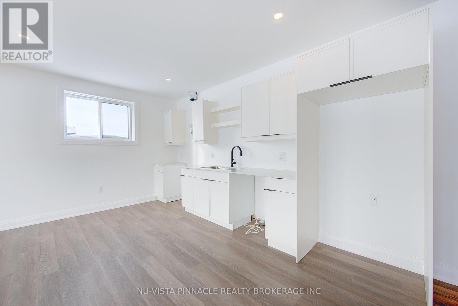 2693 Heardcreek Trail, London North, Ontario  N6G 0Z8 - Photo 44 - X12975616