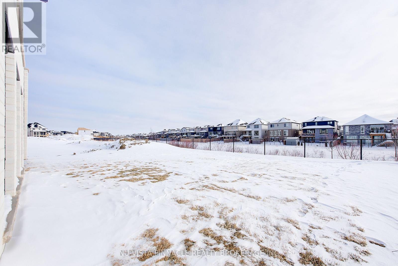 2693 Heardcreek Trail, London North, Ontario  N6G 0Z8 - Photo 50 - X12975616