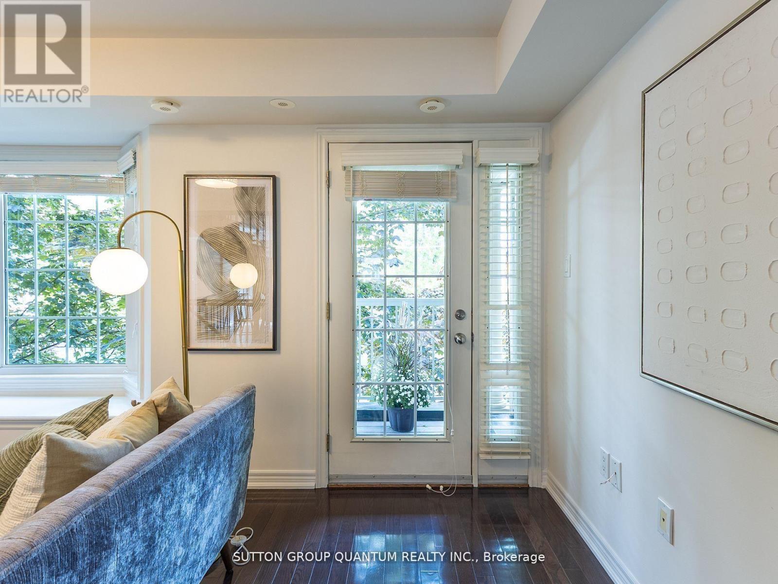 50 Rosewood Avenue, Mississauga, Ontario  L5G 4W3 - Photo 19 - W12981742