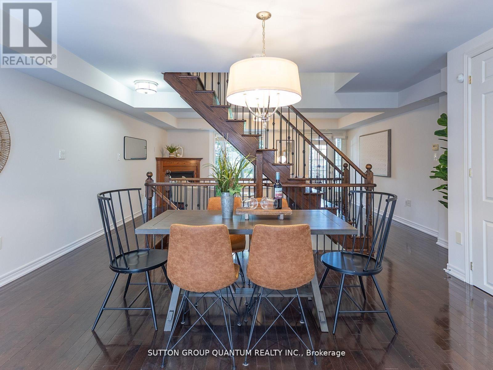 50 Rosewood Avenue, Mississauga, Ontario  L5G 4W3 - Photo 8 - W12981742