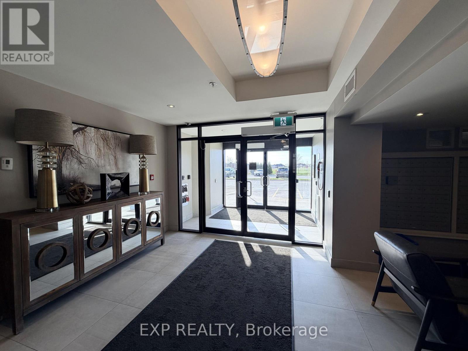 513 - 610 Farmstead Drive, Milton, Ontario  L9T 8X5 - Photo 17 - W12981746