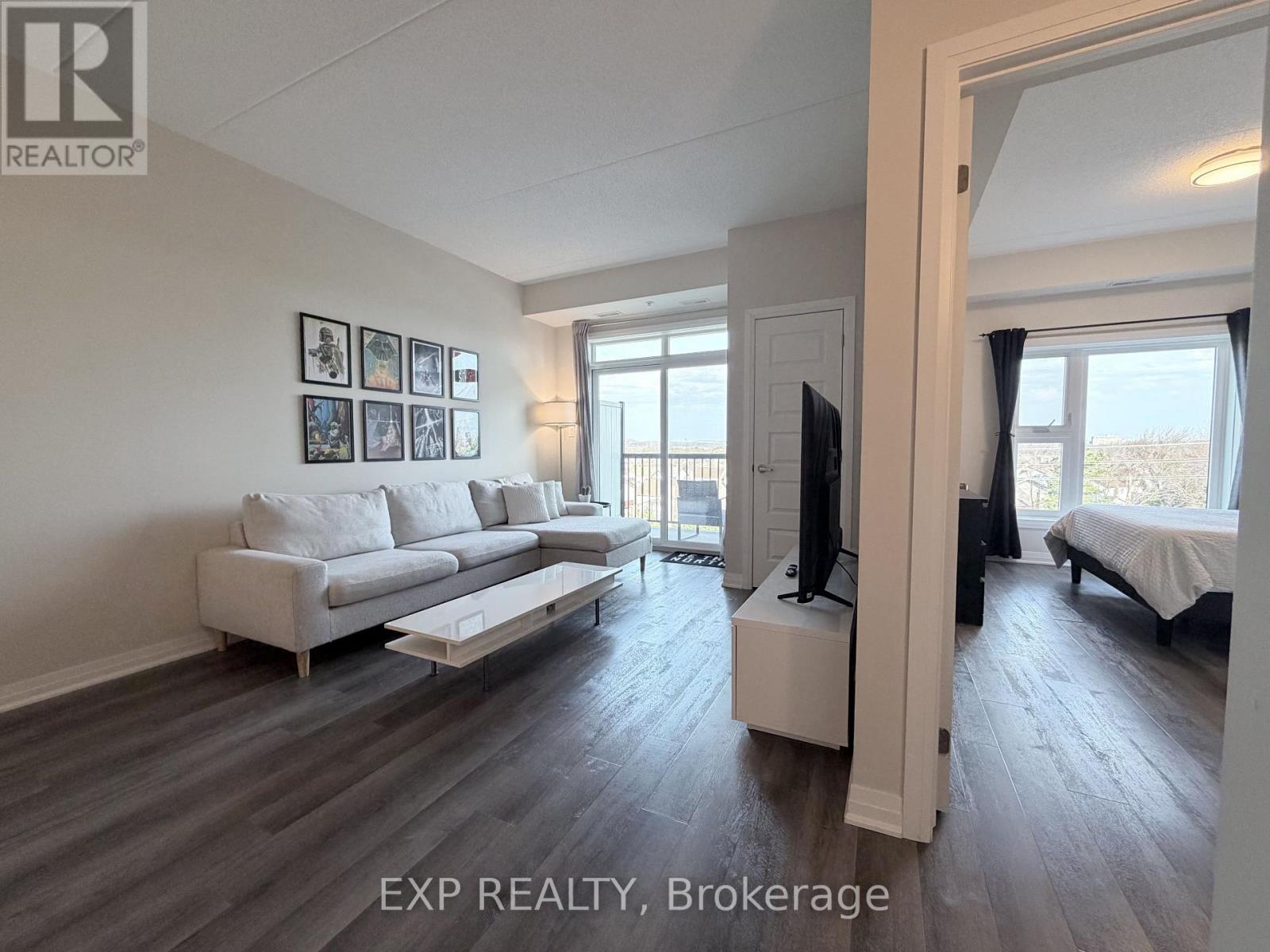 513 - 610 Farmstead Drive, Milton, Ontario  L9T 8X5 - Photo 7 - W12981746