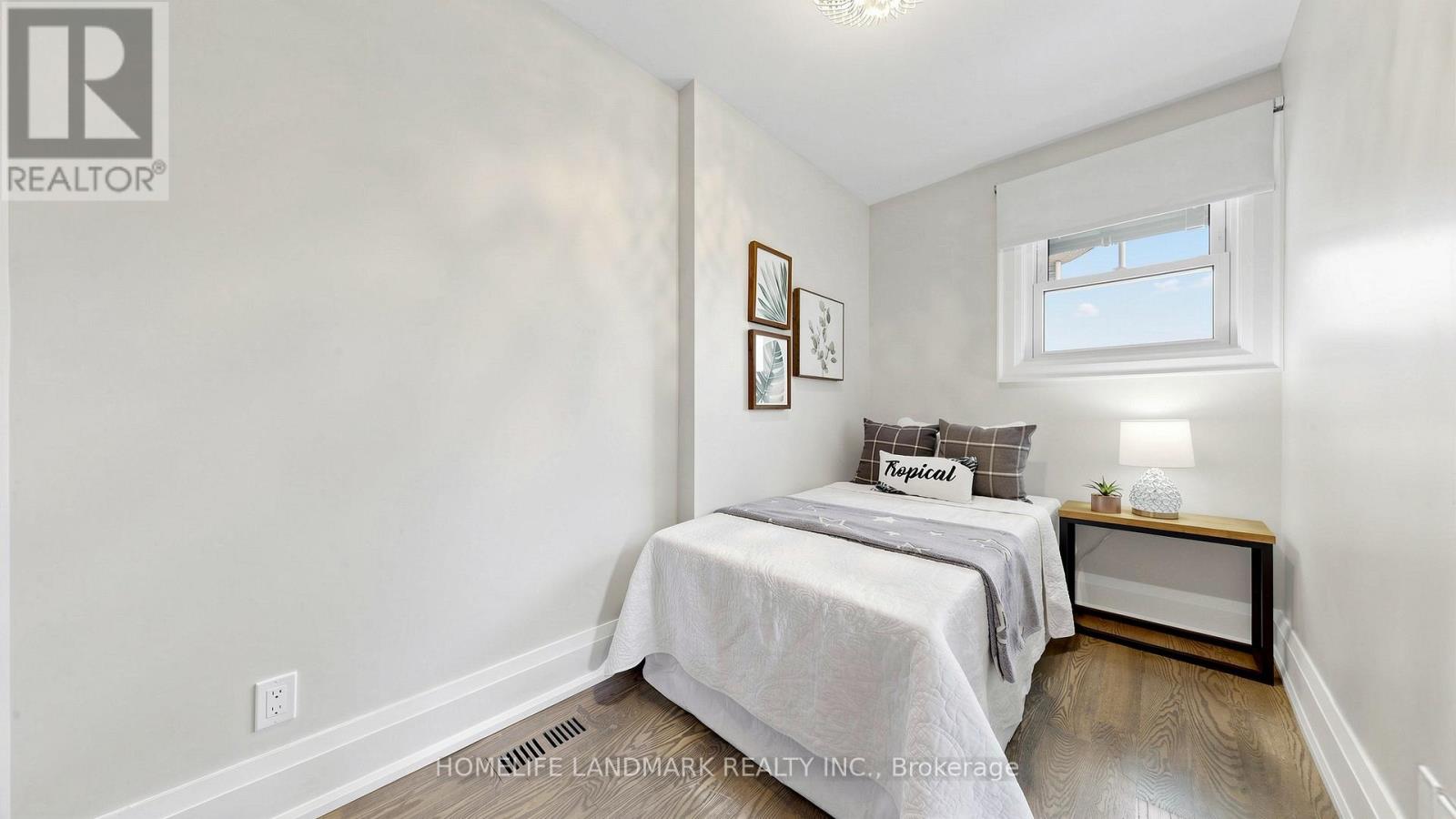 1549 Elite Road, Mississauga, Ontario  L5J 3B3 - Photo 32 - W12981758