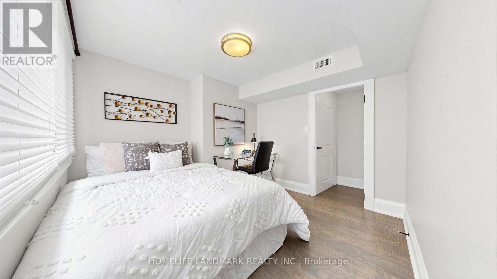 1549 Elite Road, Mississauga, Ontario  L5J 3B3 - Photo 34 - W12981758