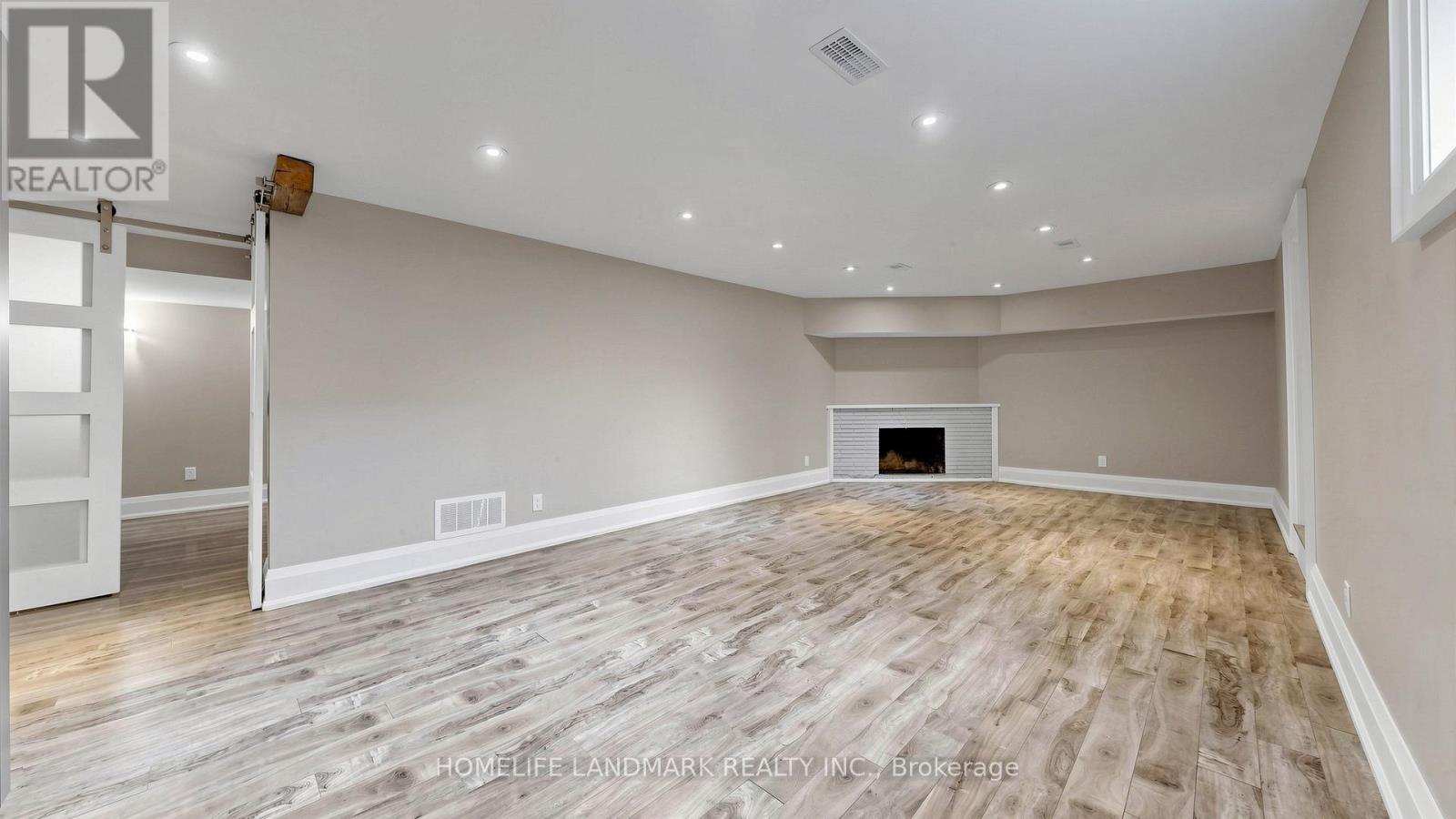 1549 Elite Road, Mississauga, Ontario  L5J 3B3 - Photo 37 - W12981758