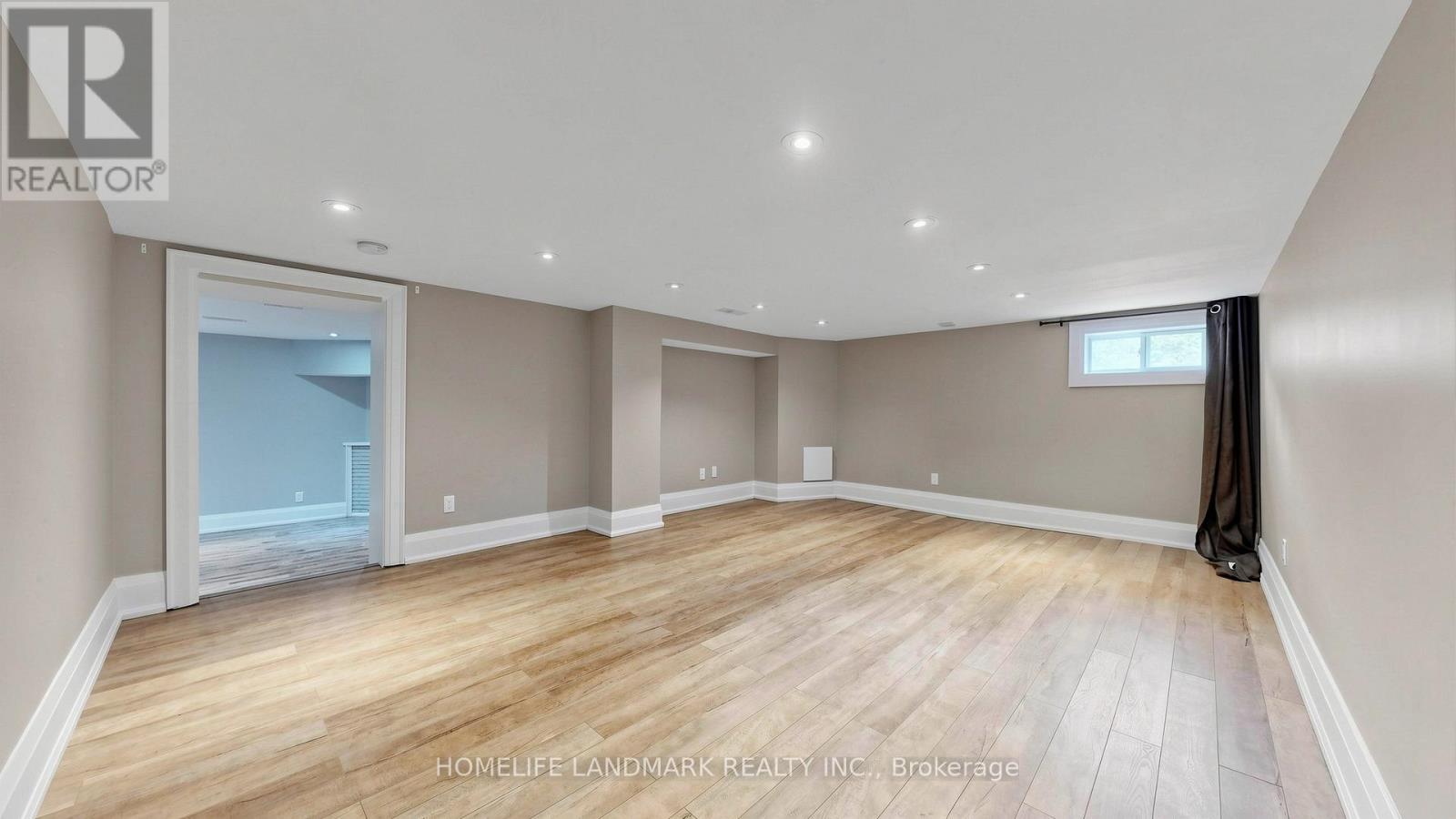 1549 Elite Road, Mississauga, Ontario  L5J 3B3 - Photo 39 - W12981758