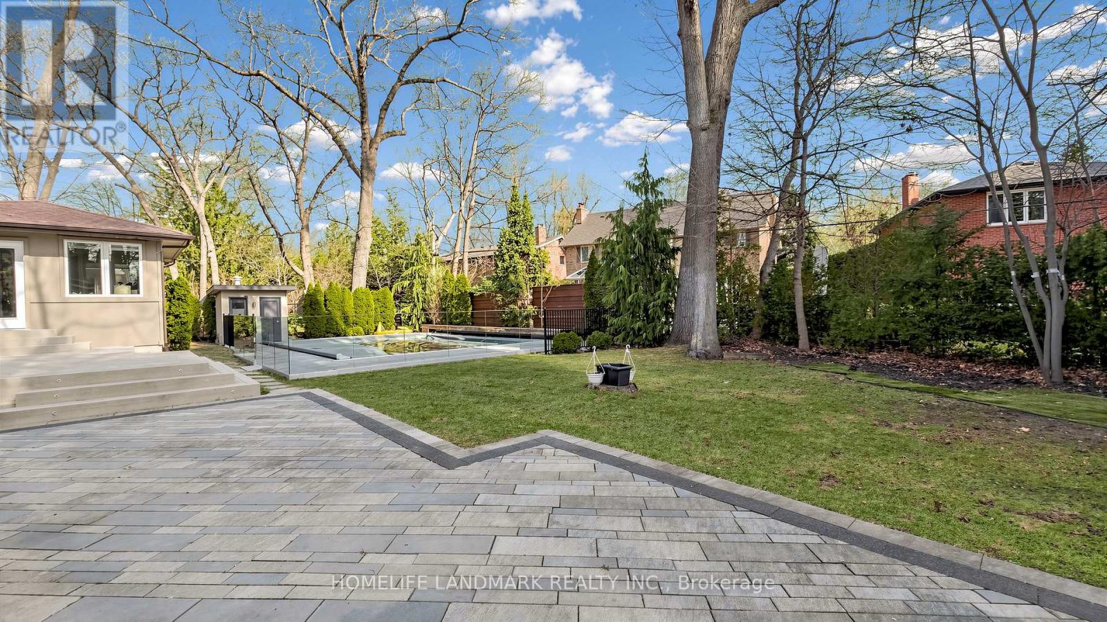 1549 Elite Road, Mississauga, Ontario  L5J 3B3 - Photo 47 - W12981758