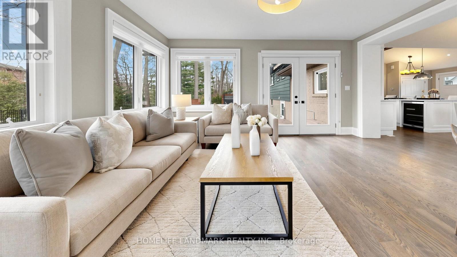 1549 Elite Road, Mississauga, Ontario  L5J 3B3 - Photo 8 - W12981758