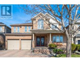 25 MADRONNA GARDENS, Brampton, Ontario