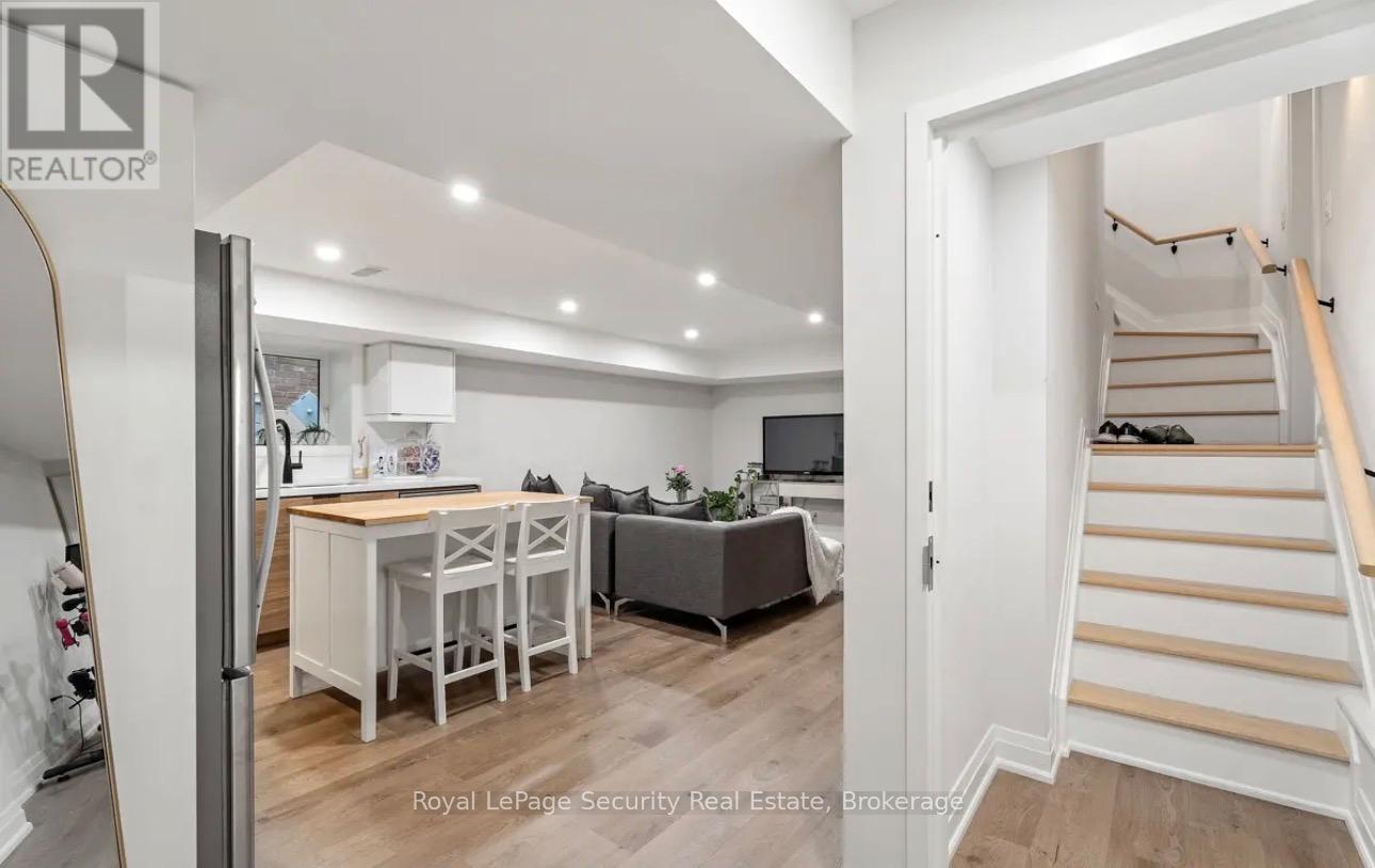 Lower - 219 Glendonwynne Road, Toronto, Ontario  M6P 3G4 - Photo 2 - W12981764