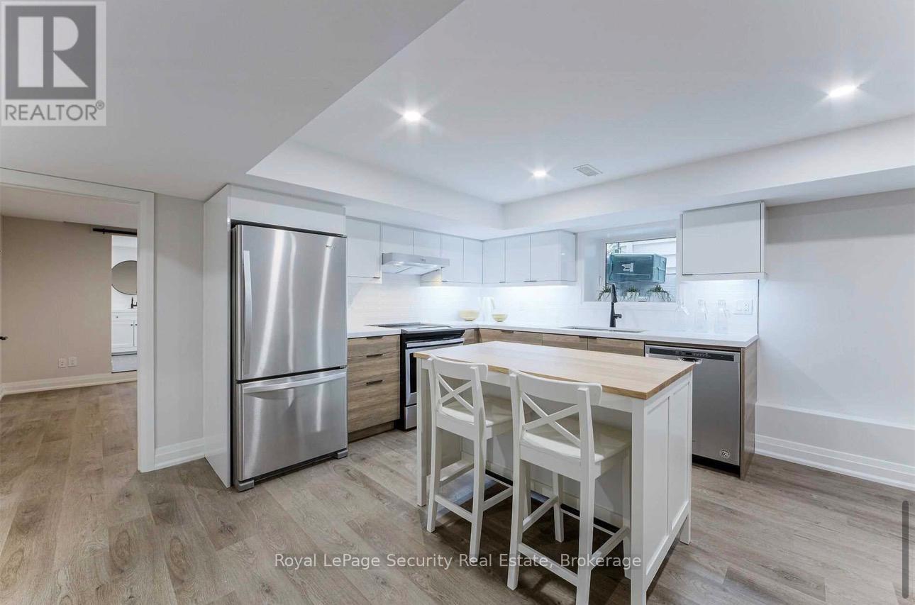 Lower - 219 Glendonwynne Road, Toronto, Ontario  M6P 3G4 - Photo 3 - W12981764