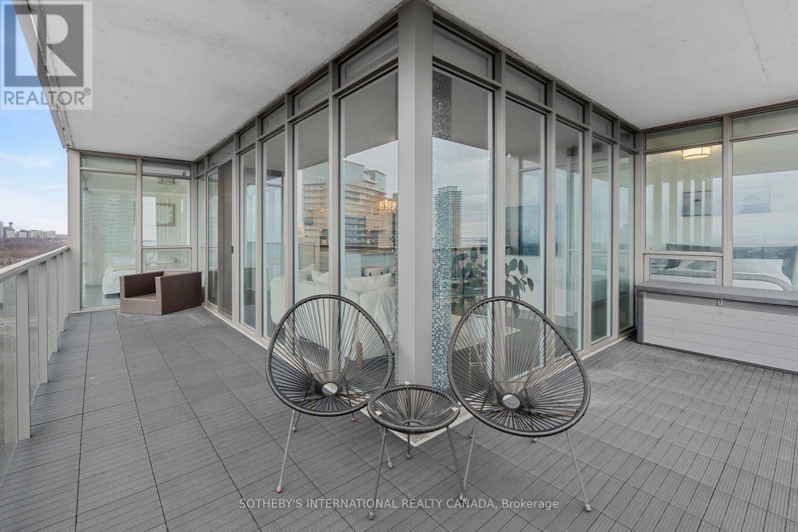 2605 - 88 Park Lawn Road, Toronto, Ontario  M8Y 0B5 - Photo 45 - W12981770