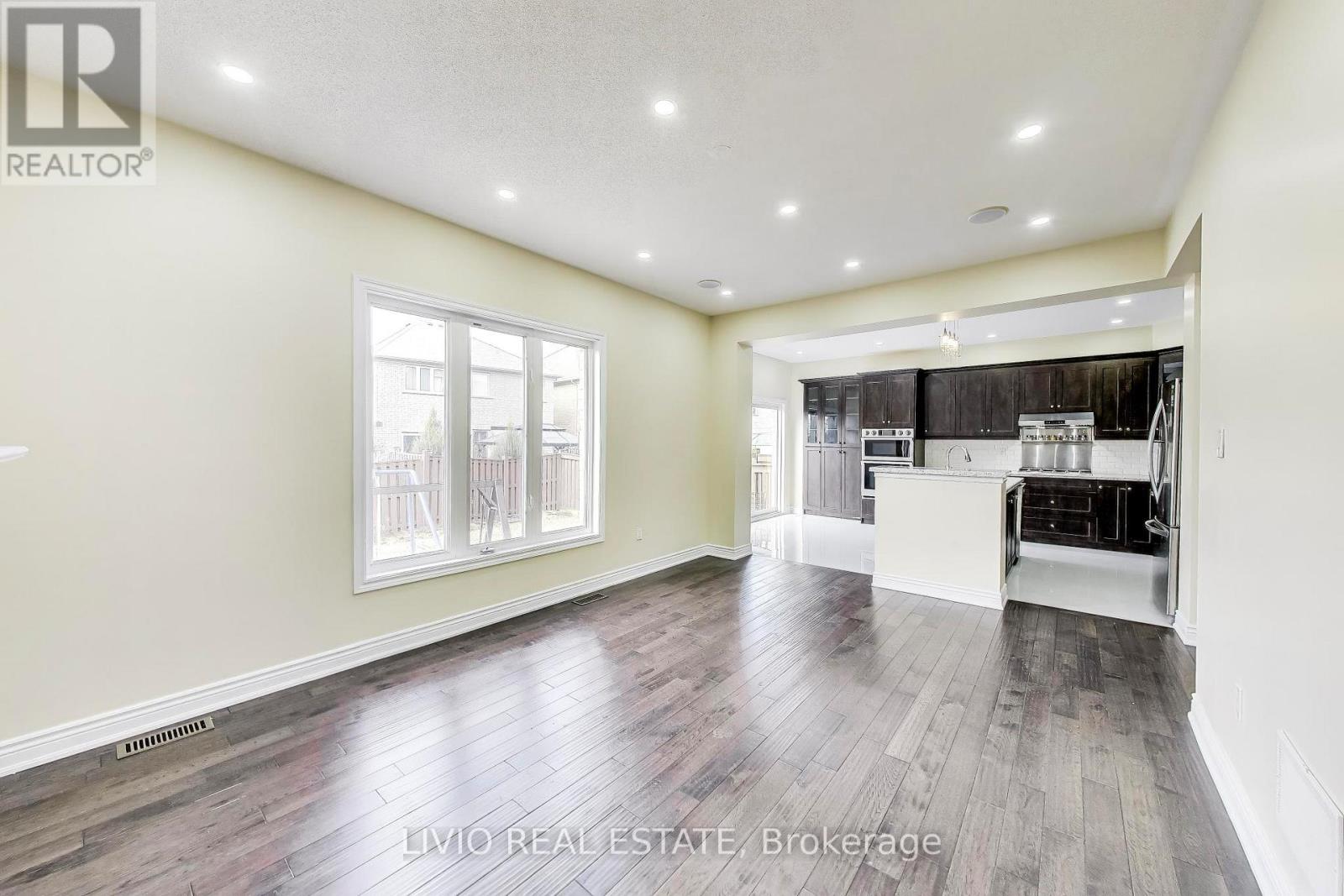 232 Thorndale Road, Brampton, Ontario  L6P 3H5 - Photo 18 - W12981776