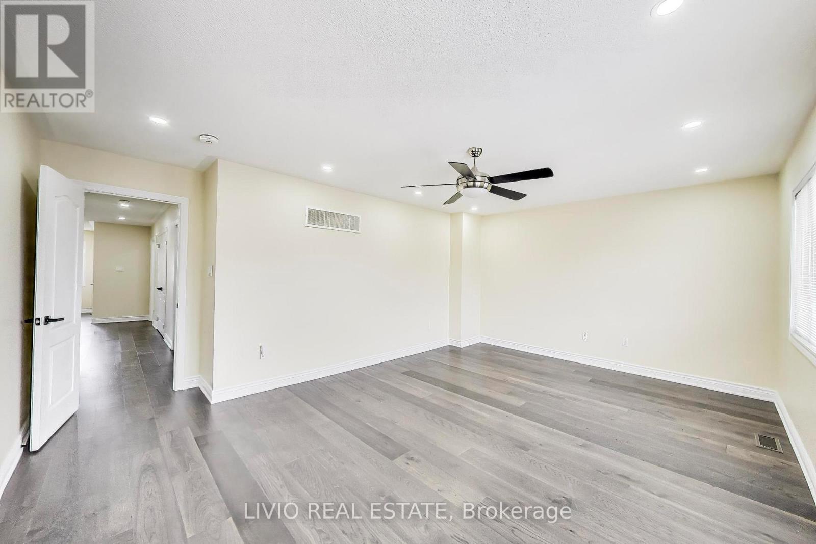 232 Thorndale Road, Brampton, Ontario  L6P 3H5 - Photo 27 - W12981776