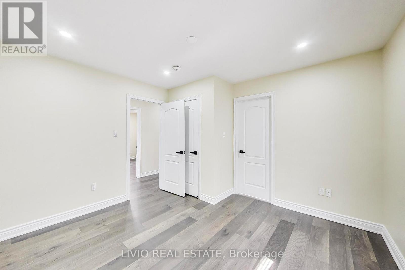 232 Thorndale Road, Brampton, Ontario  L6P 3H5 - Photo 38 - W12981776