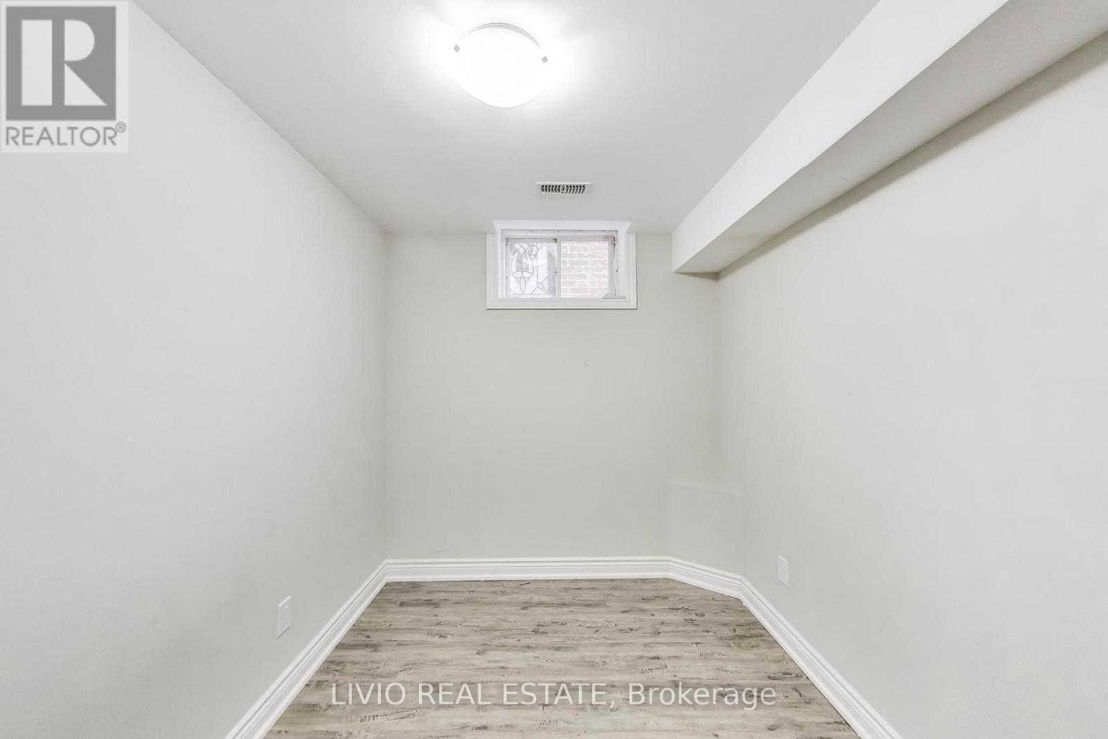 232 Thorndale Road, Brampton, Ontario  L6P 3H5 - Photo 44 - W12981776