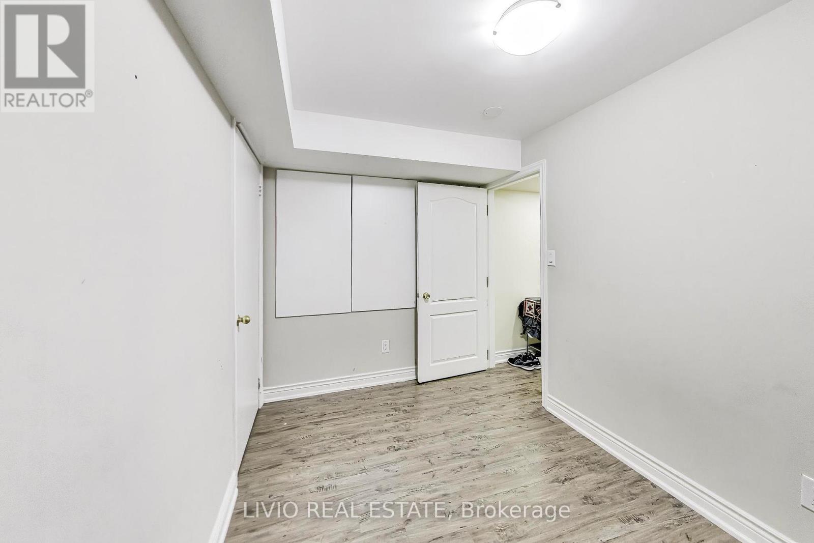 232 Thorndale Road, Brampton, Ontario  L6P 3H5 - Photo 45 - W12981776