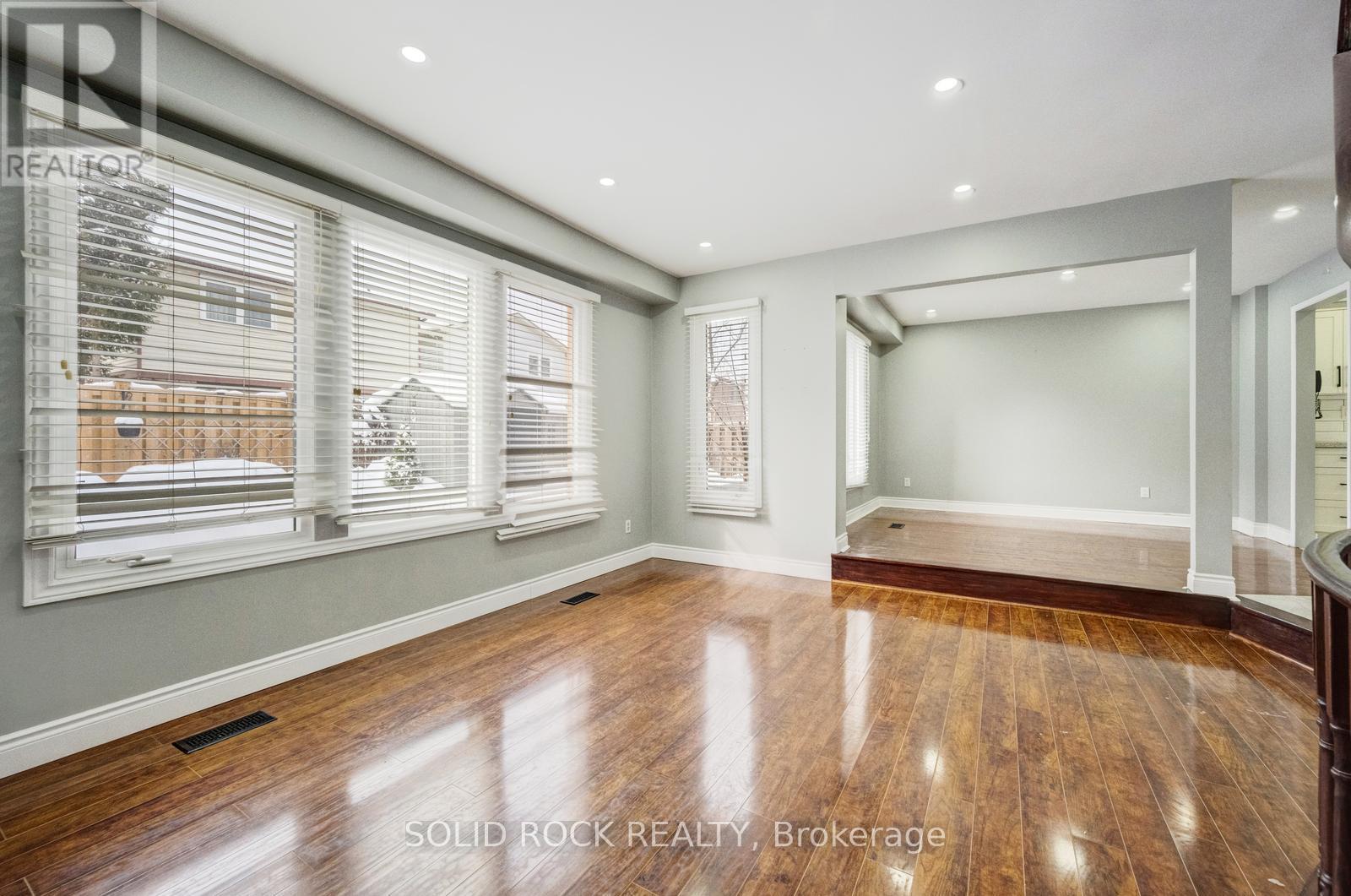 12 Torrance Wood, Brampton, Ontario  L6Y 2N3 - Photo 10 - W12981810