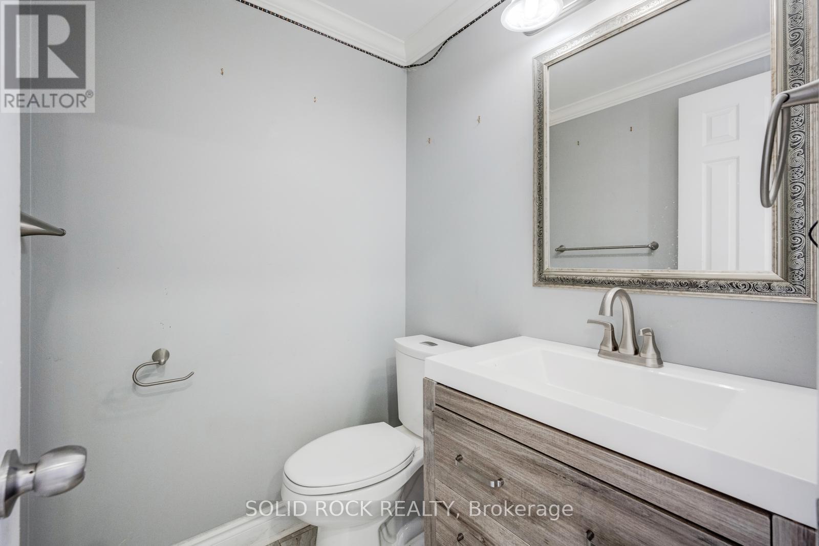 12 Torrance Wood, Brampton, Ontario  L6Y 2N3 - Photo 22 - W12981810