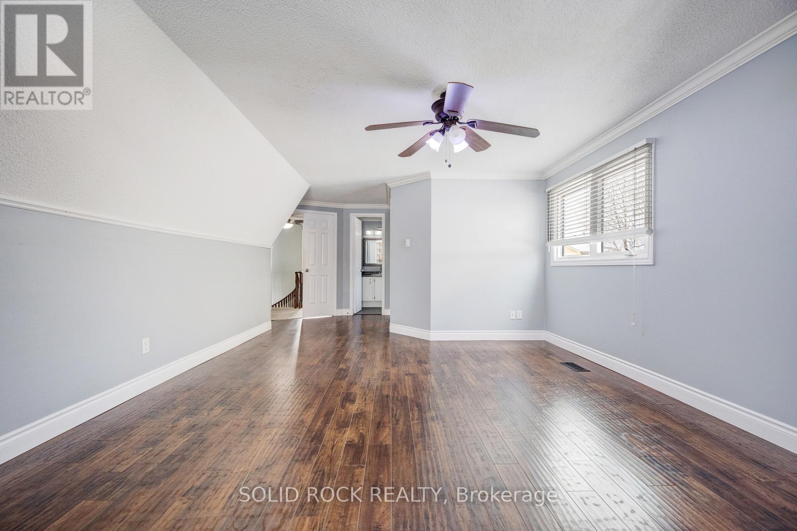 12 Torrance Wood, Brampton, Ontario  L6Y 2N3 - Photo 25 - W12981810