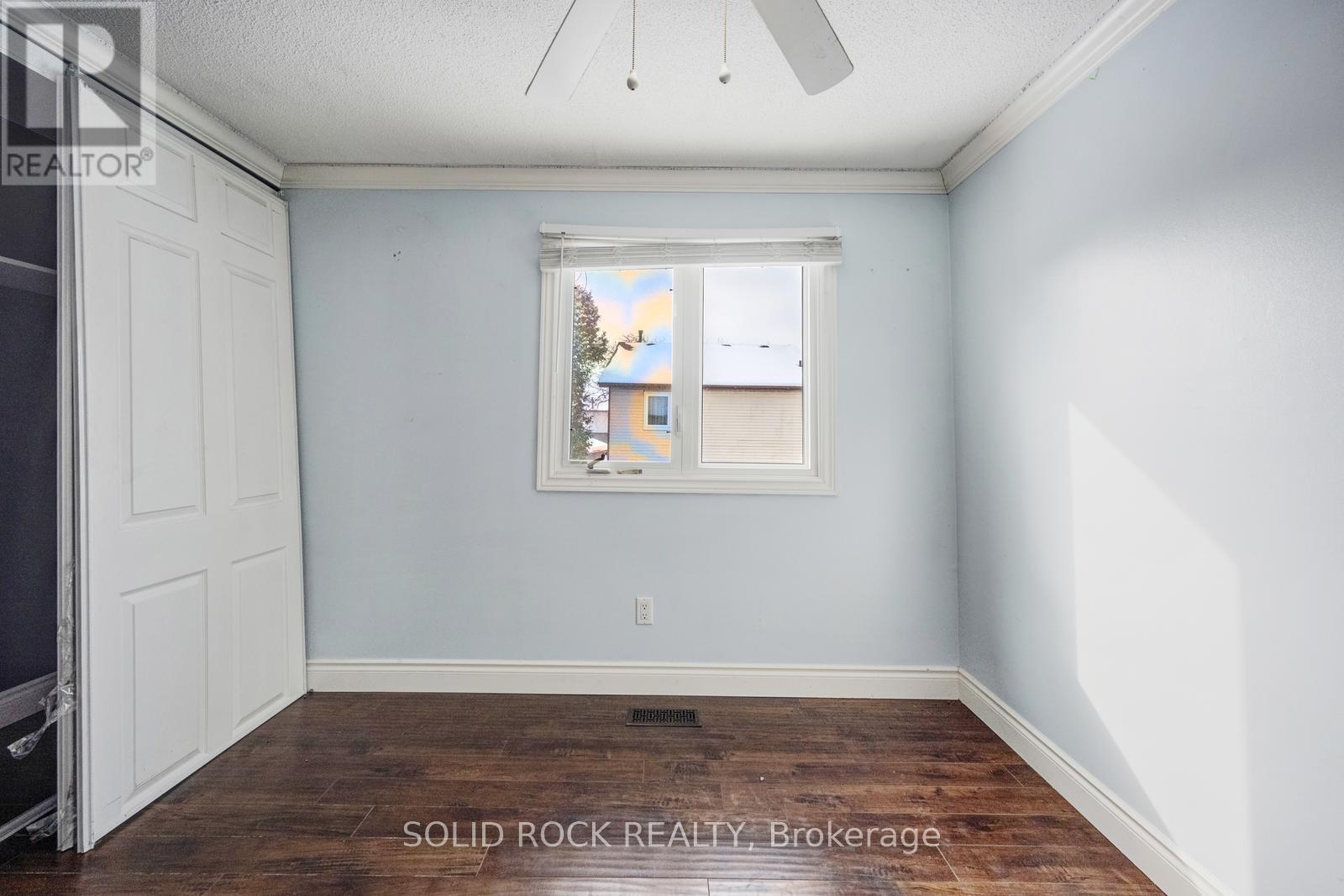 12 Torrance Wood, Brampton, Ontario  L6Y 2N3 - Photo 37 - W12981810