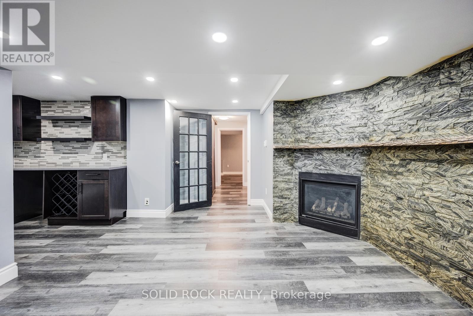 12 Torrance Wood, Brampton, Ontario  L6Y 2N3 - Photo 39 - W12981810