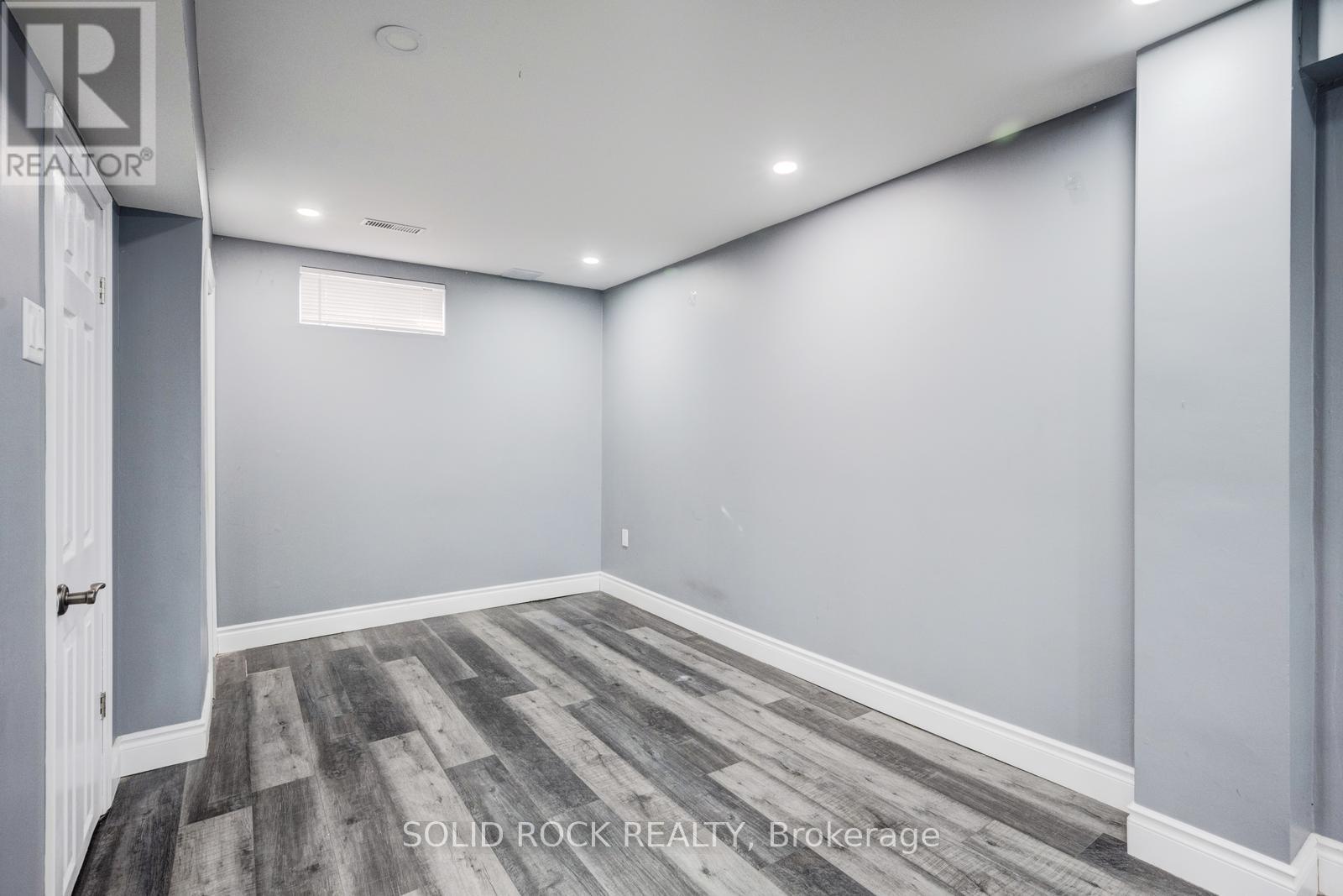 12 Torrance Wood, Brampton, Ontario  L6Y 2N3 - Photo 42 - W12981810