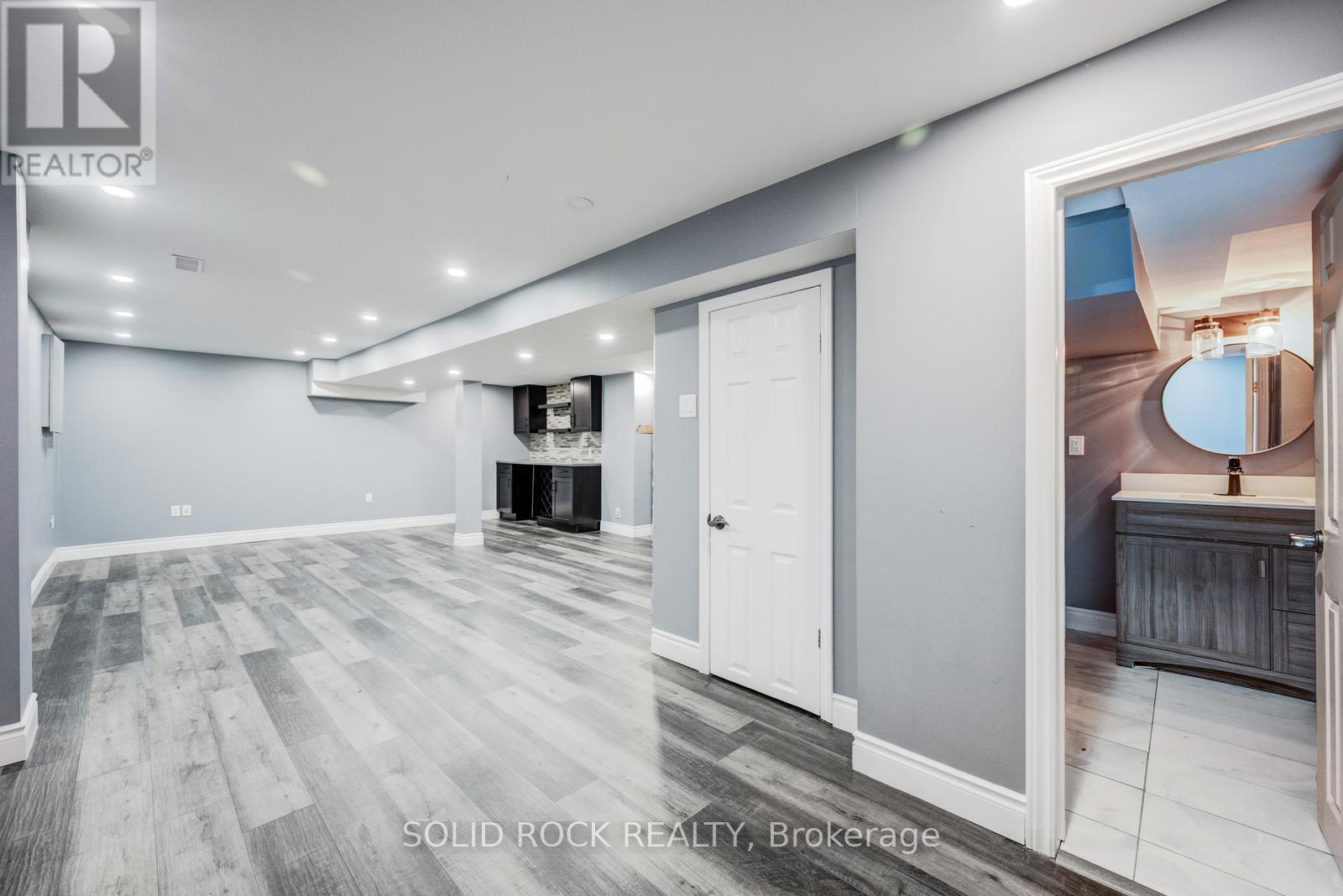 12 Torrance Wood, Brampton, Ontario  L6Y 2N3 - Photo 43 - W12981810