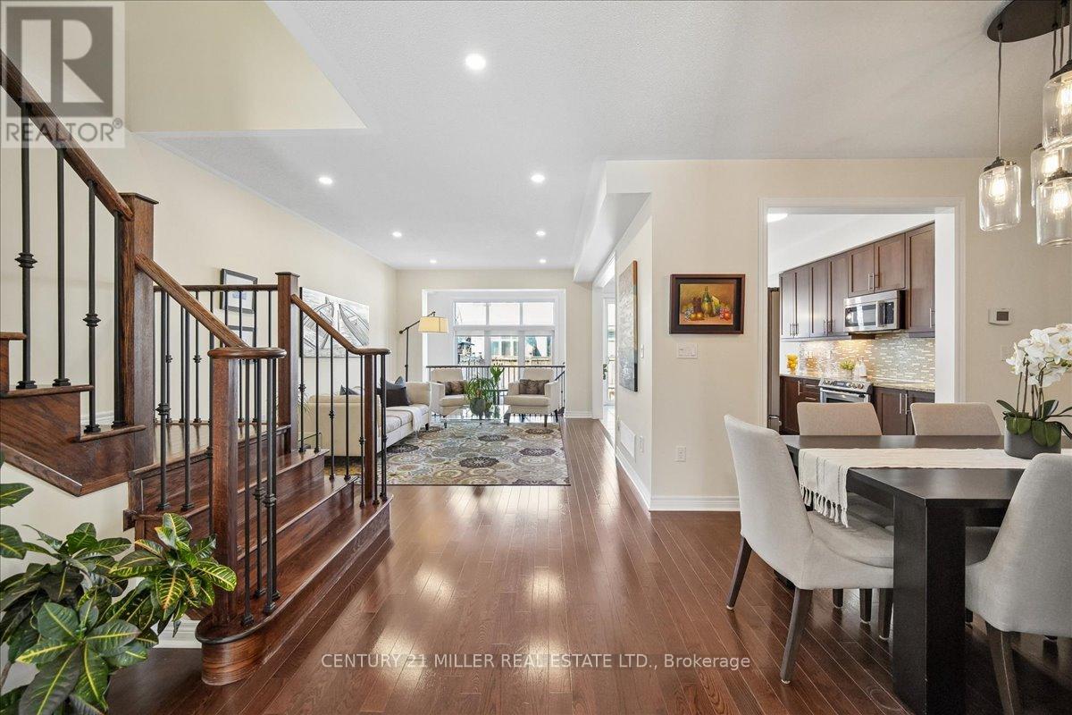 22 - 2019 Trawden Way, Oakville, Ontario  L6M 0M3 - Photo 4 - W12981830