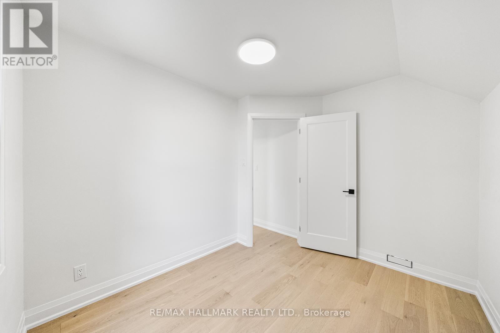 50 Watson Avenue, Toronto, Ontario  M6S 4E1 - Photo 29 - W12981832