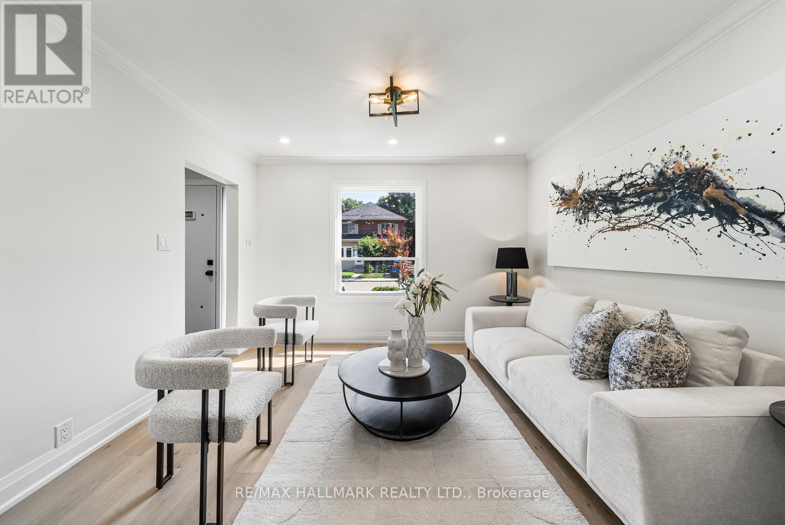 50 Watson Avenue, Toronto, Ontario  M6S 4E1 - Photo 4 - W12981832