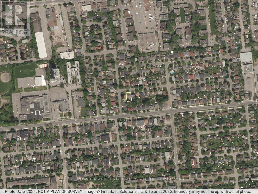 320 Fullerton Avenue, Ottawa, Ontario  K1K 1K3 - Photo 4 - X12977610