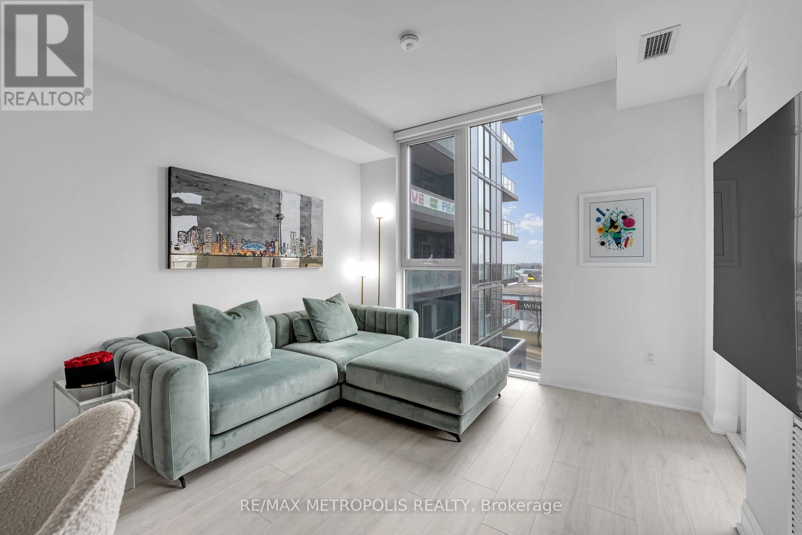 509w - 10 Gatineau Drive, Vaughan, Ontario  L4J 0L2 - Photo 12 - N12980174