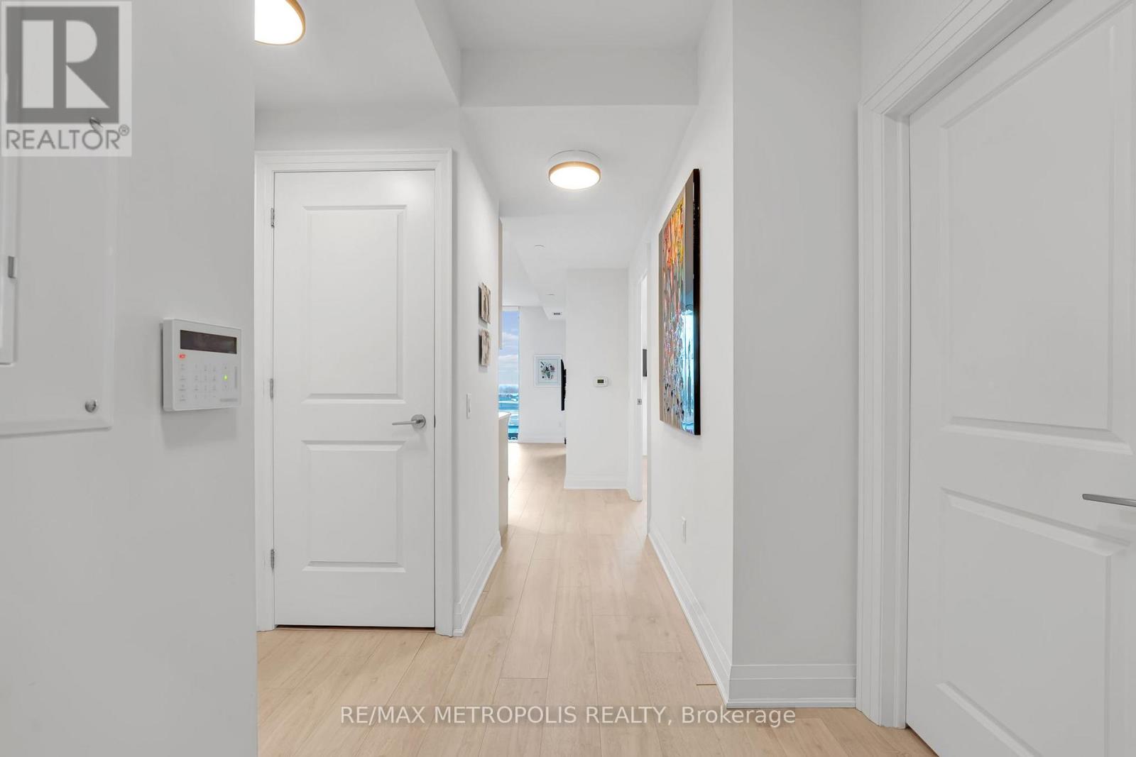 509w - 10 Gatineau Drive, Vaughan, Ontario  L4J 0L2 - Photo 7 - N12980174