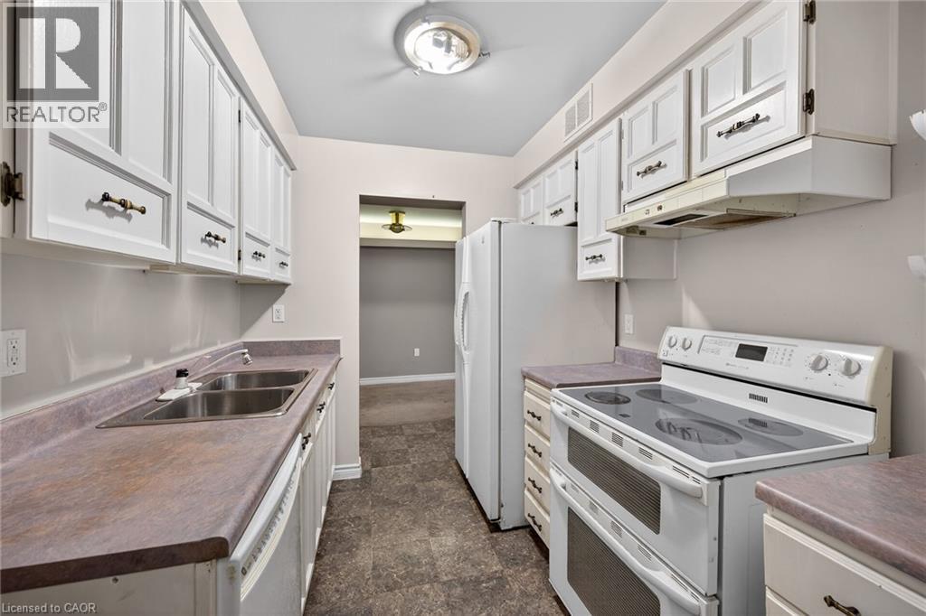 124 Aylmer Crescent, Stoney Creek, Ontario  L8J 1K3 - Photo 13 - 40819571