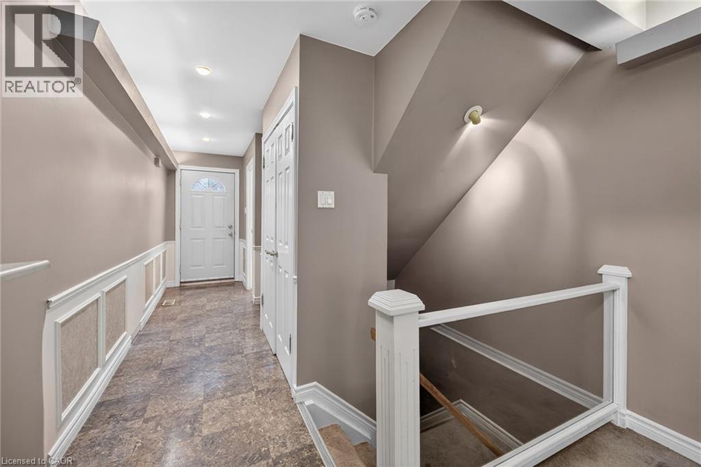 124 Aylmer Crescent, Stoney Creek, Ontario  L8J 1K3 - Photo 16 - 40819571