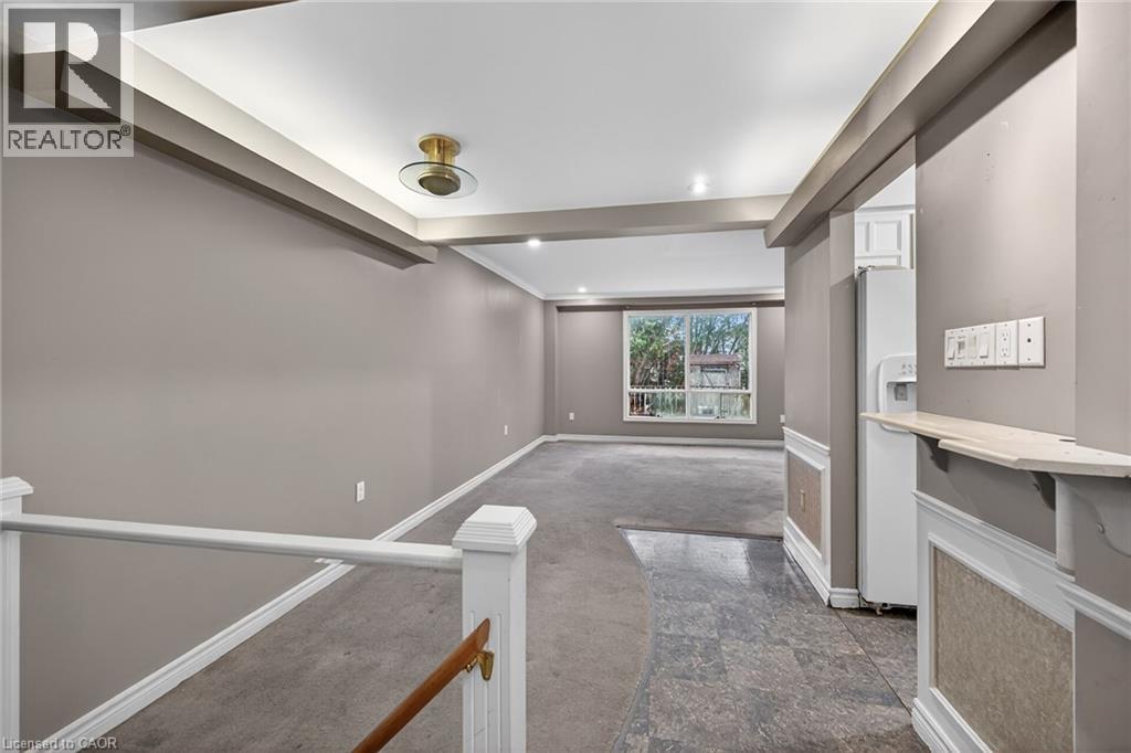 124 Aylmer Crescent, Stoney Creek, Ontario  L8J 1K3 - Photo 6 - 40819571