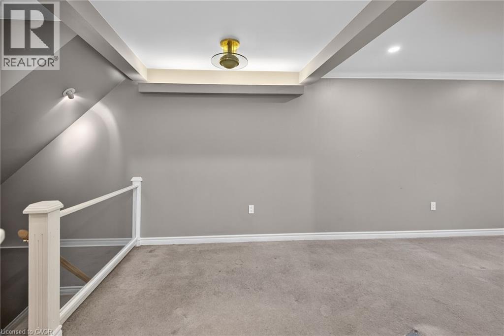 124 Aylmer Crescent, Stoney Creek, Ontario  L8J 1K3 - Photo 7 - 40819571